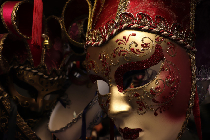 佳能canoneos800d单反相机评测,佳能800d这一款相机怎么样