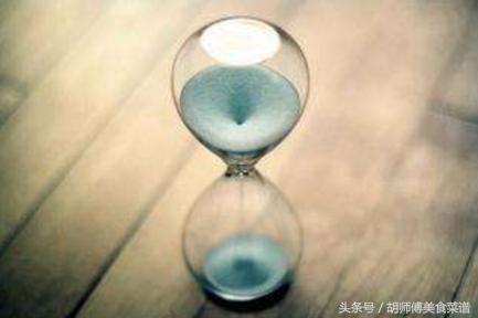 从心理学角度分析中餐厅,从经营角度分析餐饮