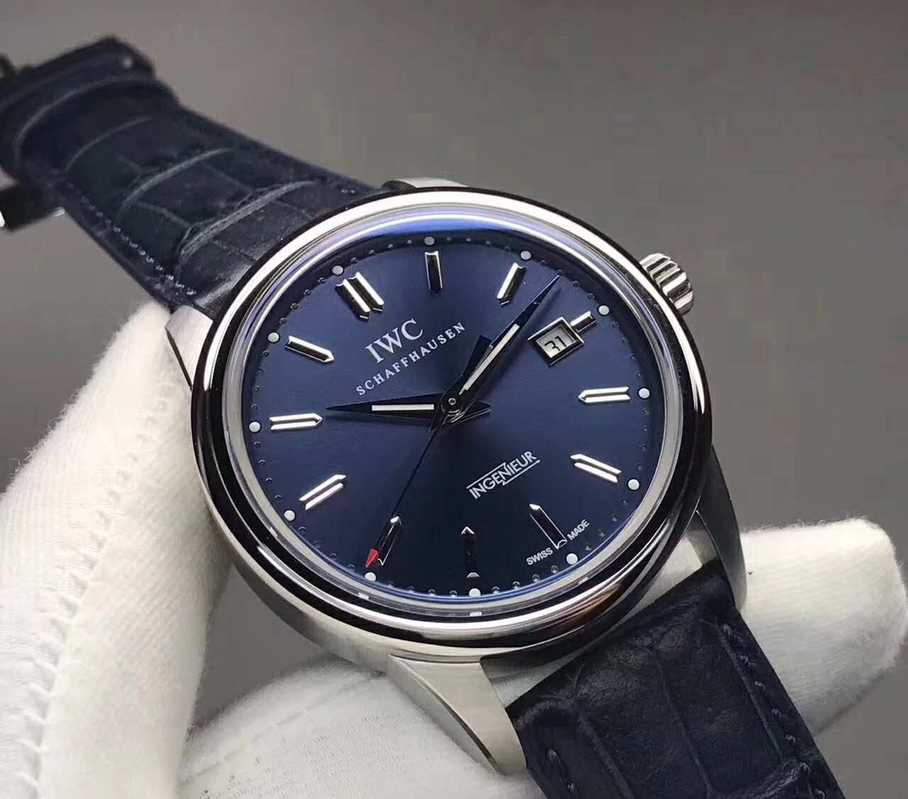 如何鉴别手表真假三大诀窍,教你一招辨别手表真假