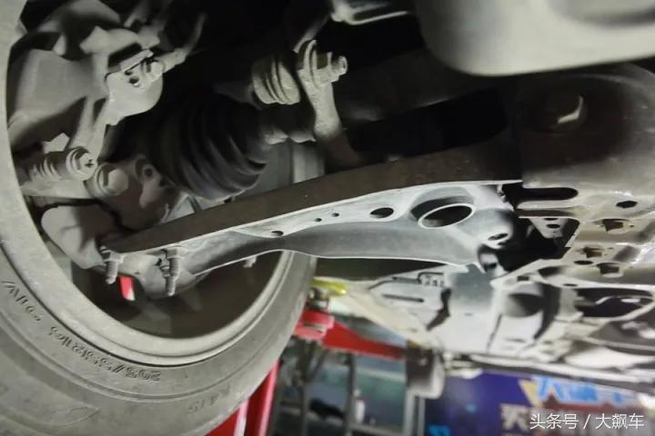 7代高尔夫顶配都有啥,7代高尔夫升级7.5代前杠