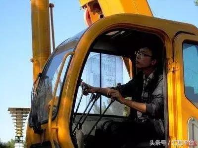 吊车司机各吨位的工资,吊车司机每天收入多少