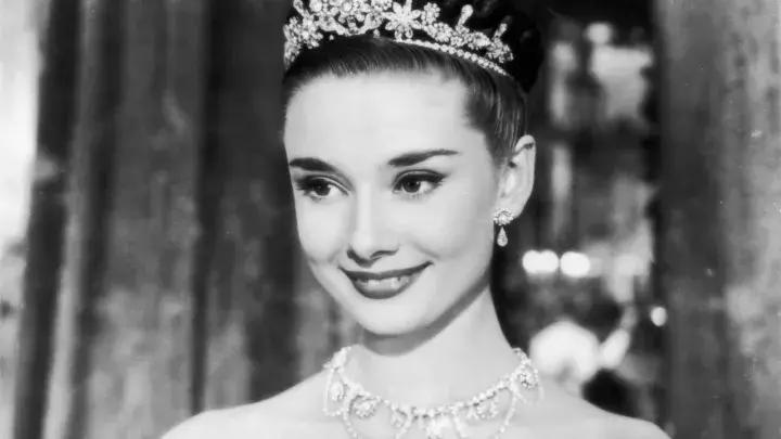 喝茶的女孩子什么气质,喝茶的女性都有什么吸引力