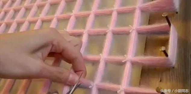 旧毛衣毛线怎么利用,旧毛衣回收编织教程