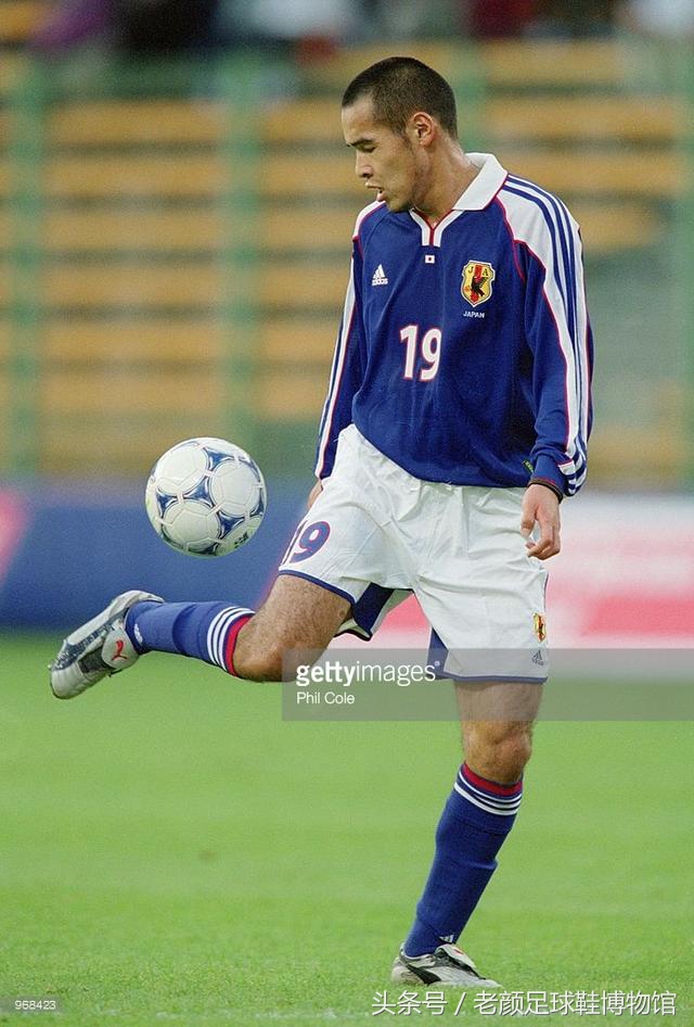 puma足球鞋ultra实战,puma最新公认脚感最好的足球鞋