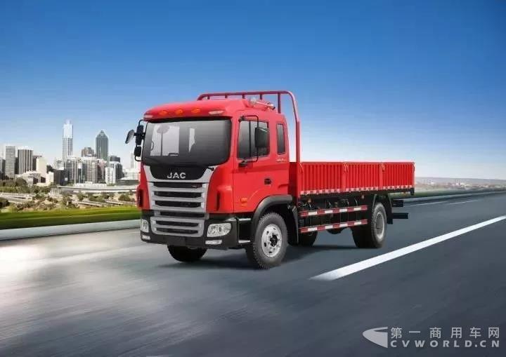 江淮格尔发5.8米的最新版货车配置,二手江淮格尔发四缸220多少钱