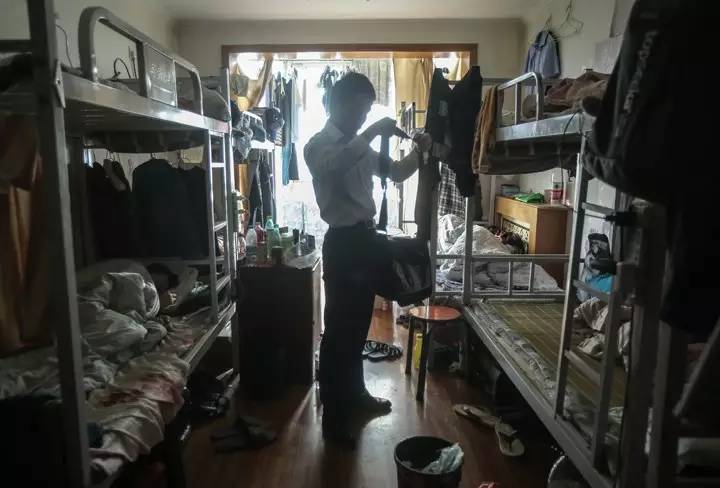 北京三环租房公寓1000块钱左右,北京三环内400元左右单间公寓