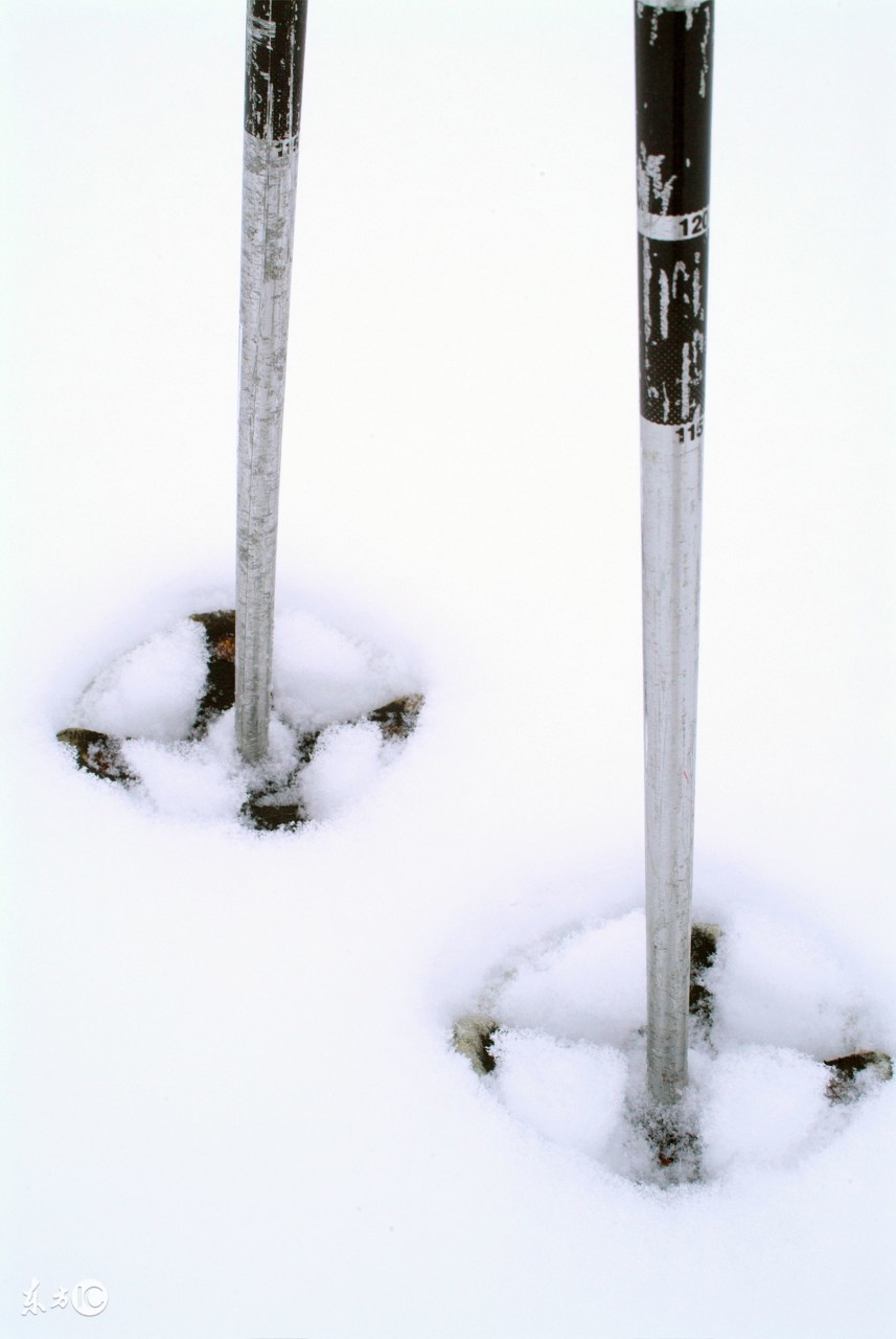 冬季滑雪一般穿着攻略,冬天去滑雪穿什么衣服