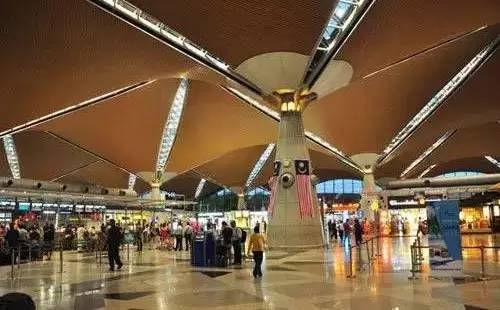 明斯克机场免税店购物攻略,戴高乐机场免税店购物攻略