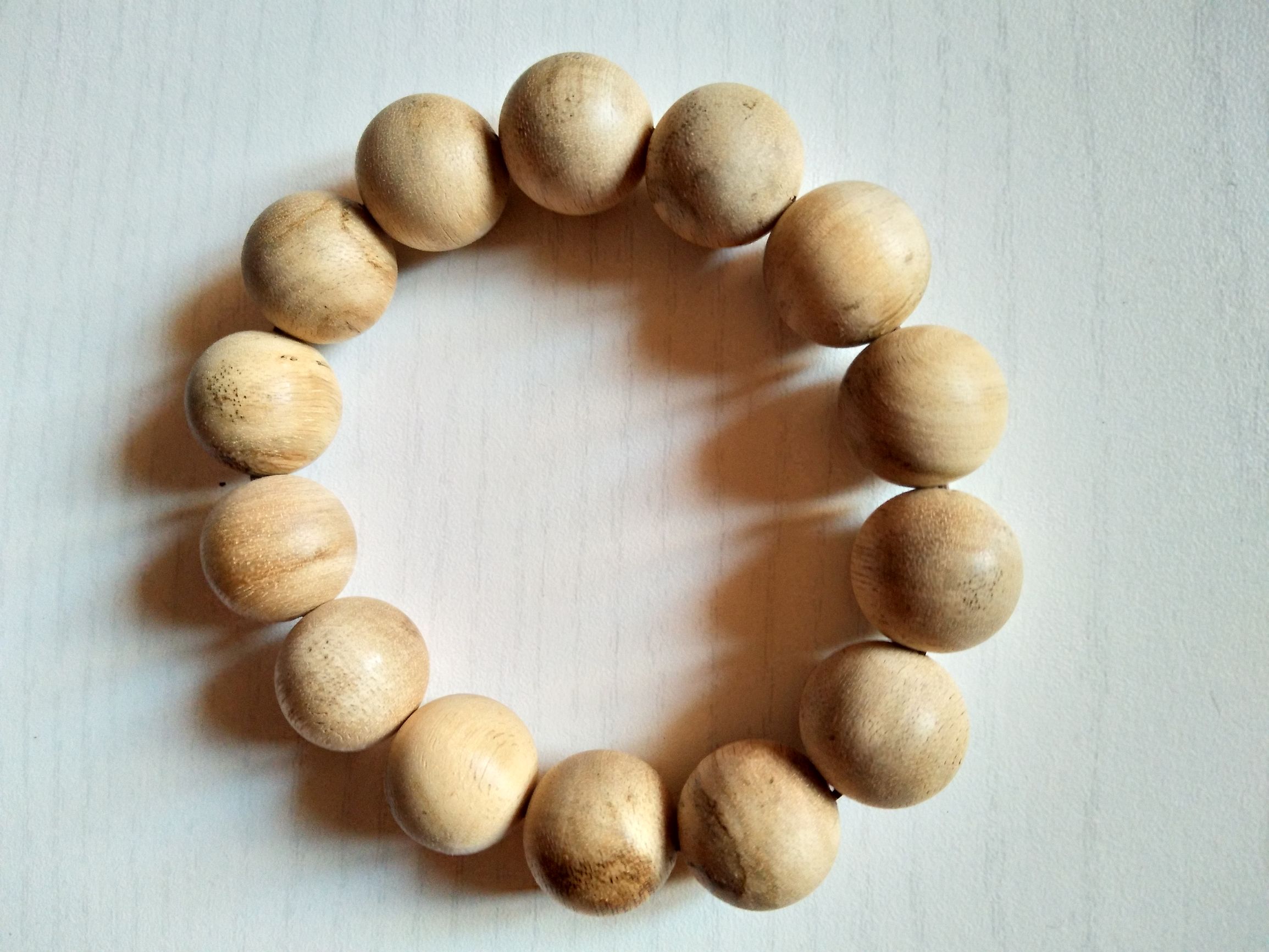 越南黄琪沉香手串真假,达拉干沉香手串真假鉴定