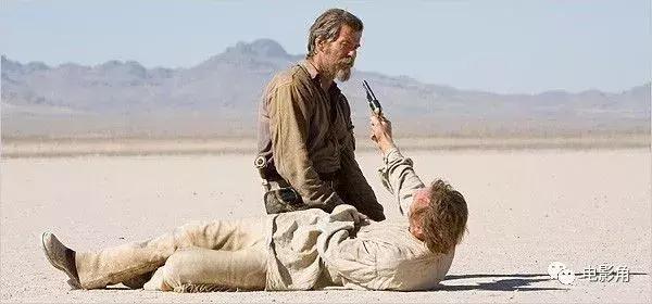 皮尔斯布鲁斯南拍了几部007影片,皮尔斯布鲁斯南007电影合集