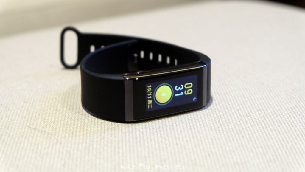 手段上的运动健康管家：AMAZFIT米动手环体验谈