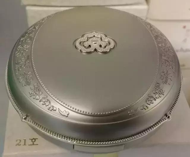 韩国爆款一棵树蘑菇气垫粉底,韩国气垫哪个牌子好用又实惠