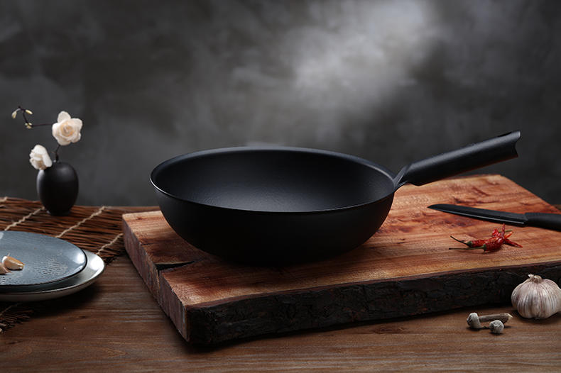 怎样挑选电饭锅不粘锅,不锈钢不粘锅怎么挑选