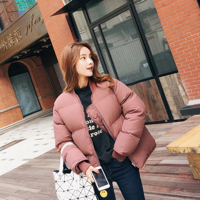 时尚又保暖又洋气的棉服,棉服也能穿出时尚感版型宽松素雅