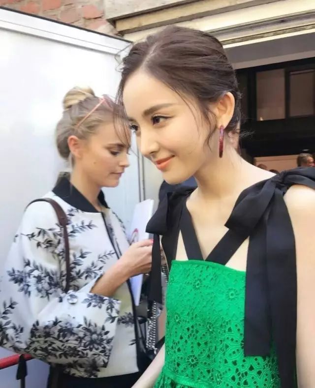 古力娜扎同款化妆品,古力娜扎护肤品大公开