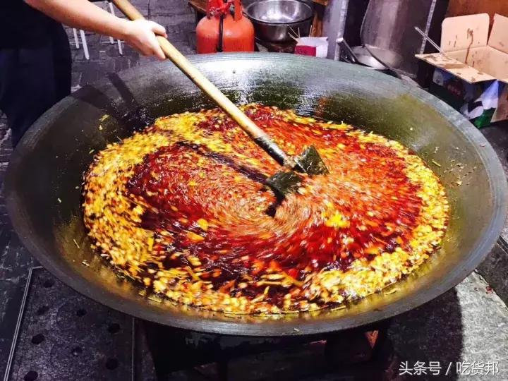 空姐辞职开串串火锅,空姐辞职回家创业