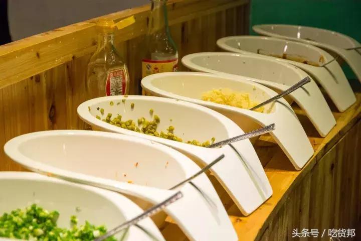 空姐辞职开串串火锅,空姐辞职回家创业