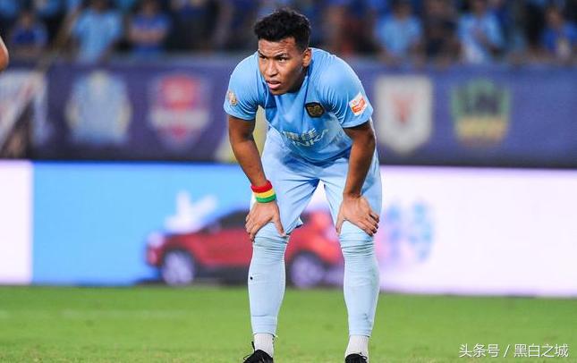 昏哨将苏宁活活坑死，这么吹比赛中国足球难有起色