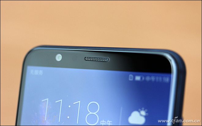 全面屏大卖,荣耀畅玩7x的优缺点