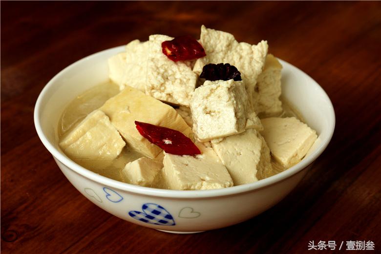 这么偏僻的位置开烩面馆，刚开俩月想吃就要排队，啥情况