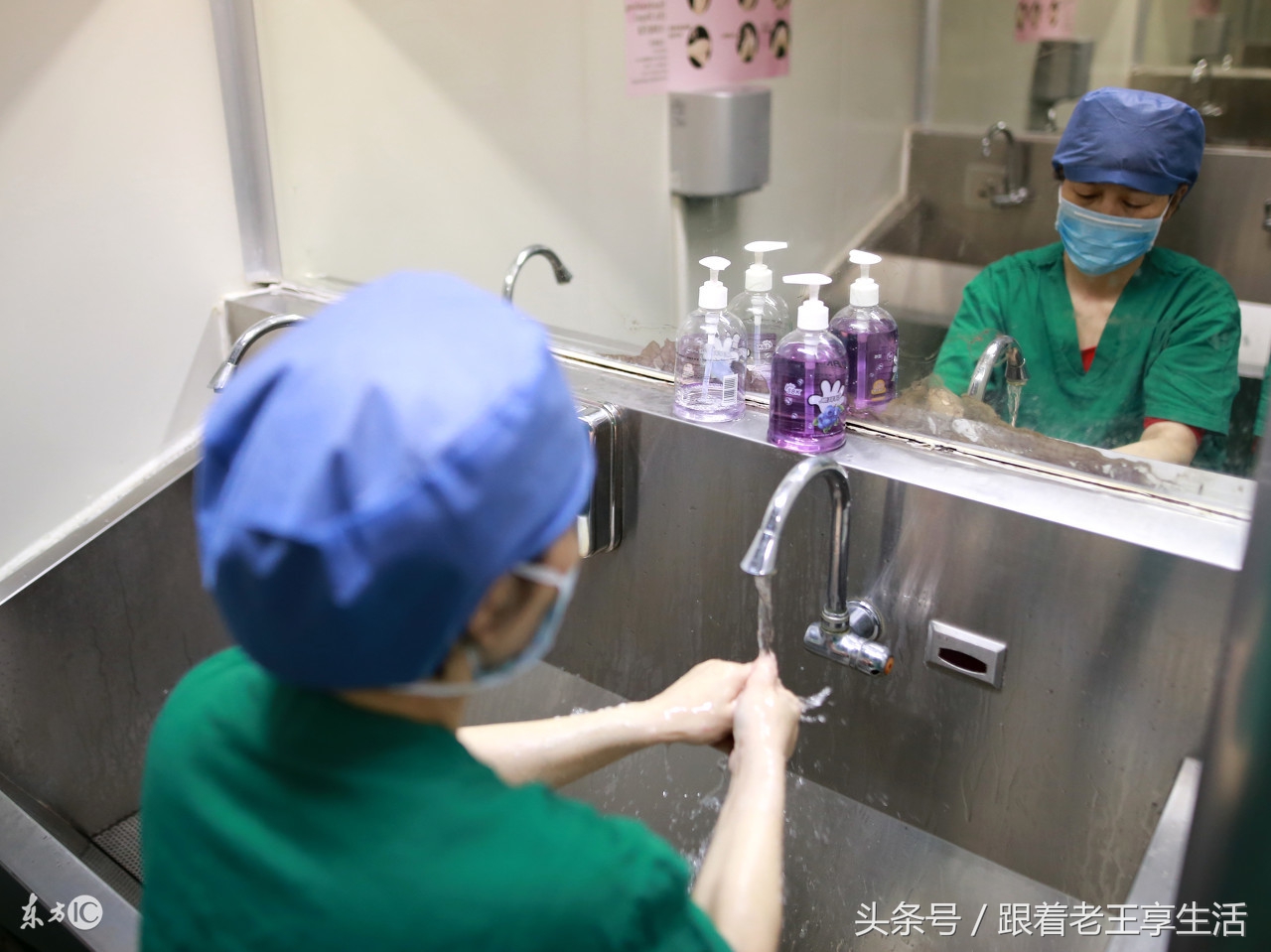 外国人双胎顺产接生流程,印度孕妇怎么生宝宝