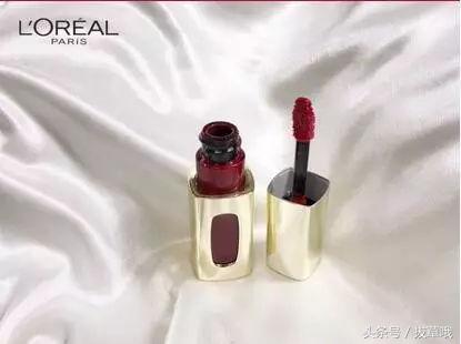 唇色深的妹子,唇色深皮肤黄适合什么颜色口红