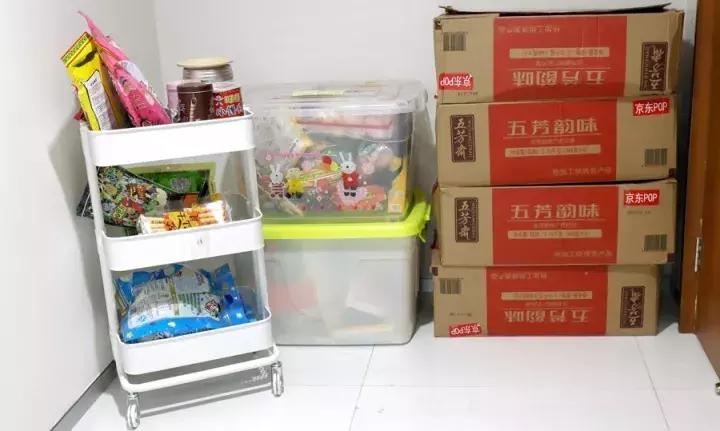 童年零食老版小当家,童年零食旺仔