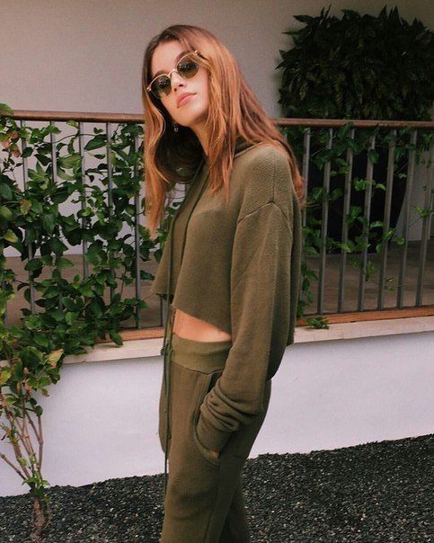 时髦的秋装卫衣,趁着双十一买换季的衣服