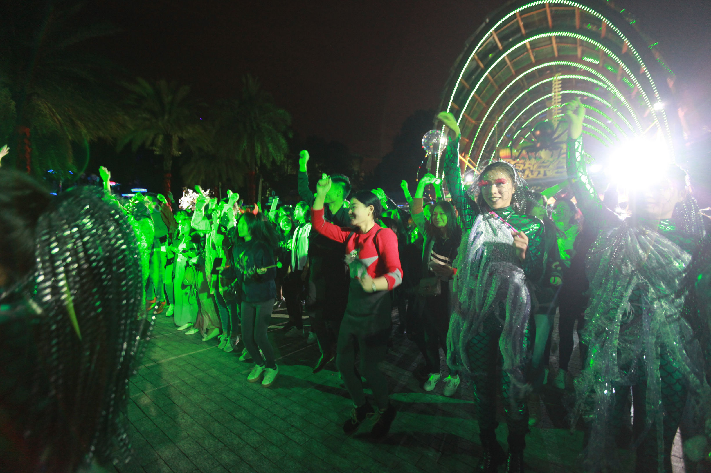 欢乐谷万圣成都,成都欢乐谷万圣潮玩节