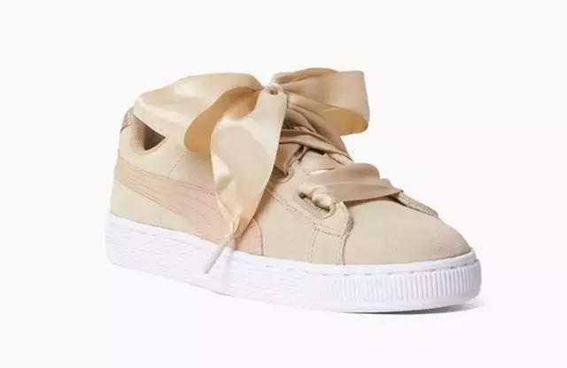 好看又舒服的小白鞋童鞋,秋冬童鞋鞋款推荐