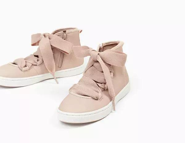 好看又舒服的小白鞋童鞋,秋冬童鞋鞋款推荐