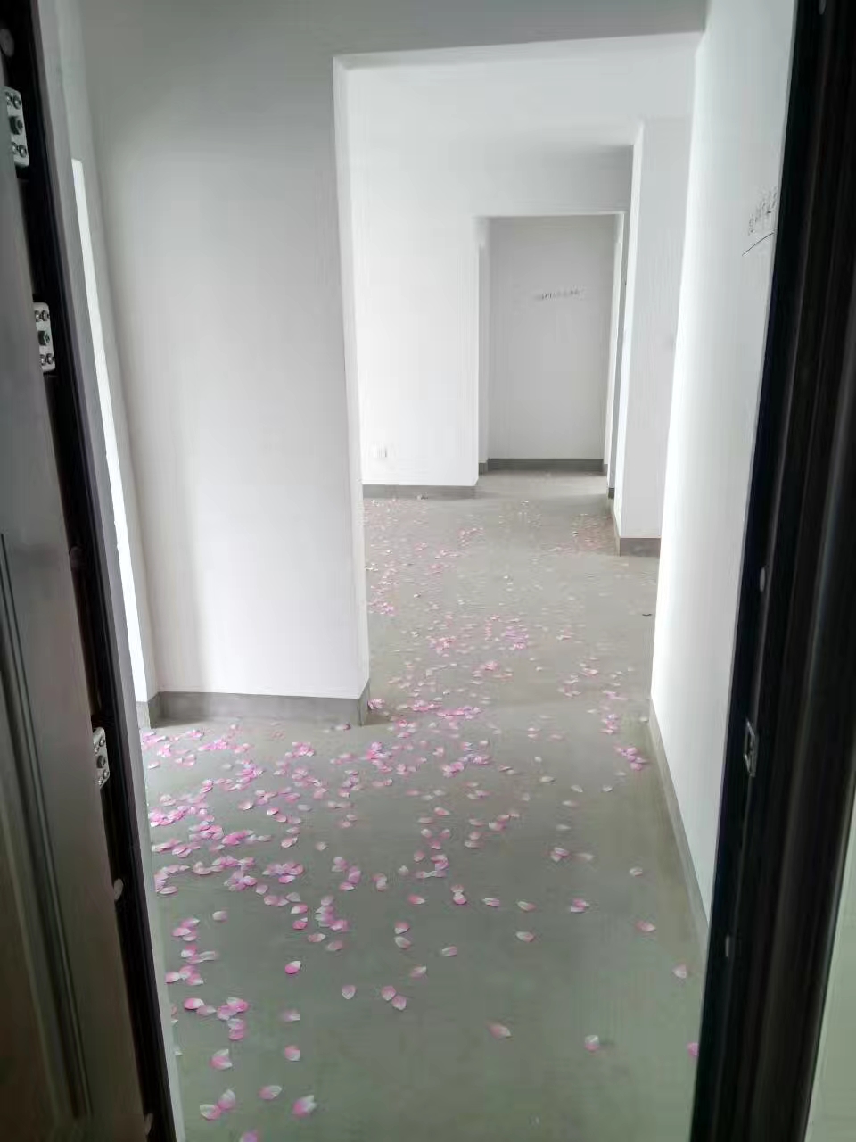 145平意式极简装修暖色,15万装修120平轻奢风