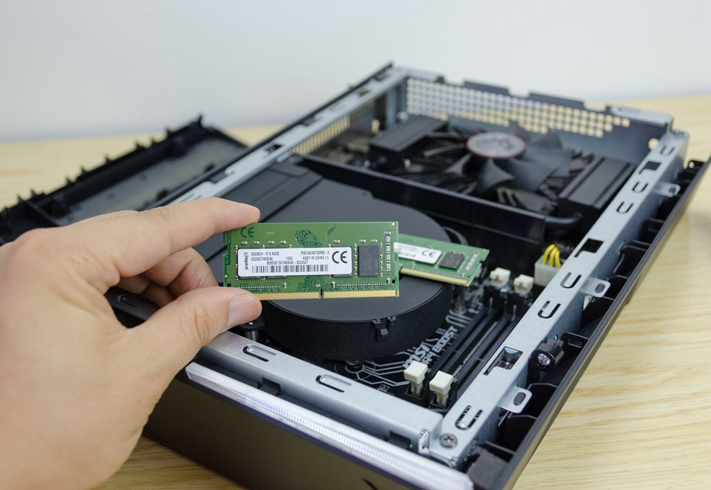 i7-7700处理器加1060怎么样,i7-7700笔记本吃鸡