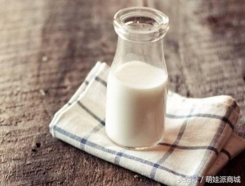 给宝宝吃牛初乳好吗,到底孩子能不能吃牛初乳