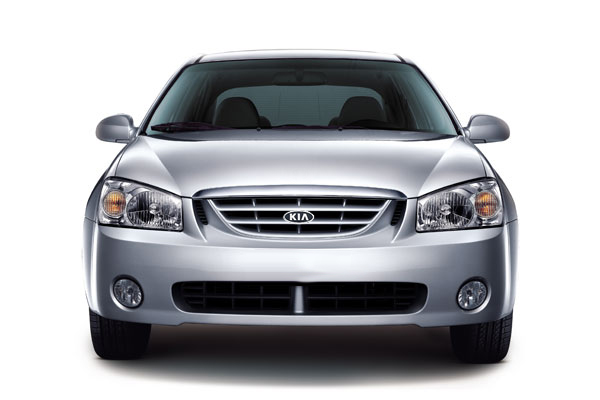 起亚赛拉图帅气视频,起亚赛拉图2024款是b级车吗