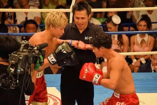 拳迷炮轰一龙完整视频,拳迷最新比赛消息