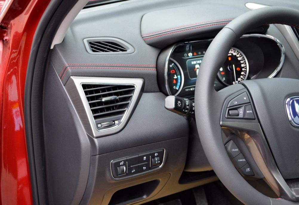 长安cs75到底值得入手吗,2014款长安cs751.8t自动挡缺点