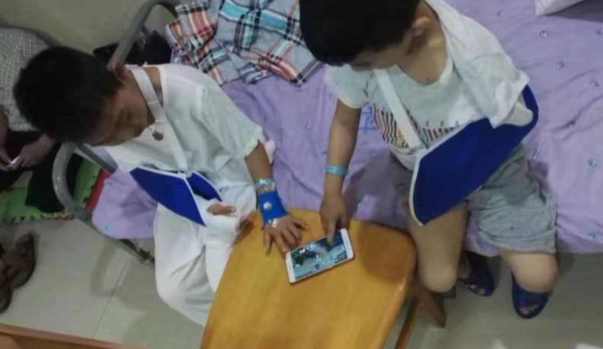 王者荣耀小学生怎么玩最厉害,王者荣耀小学生打出的王者操作