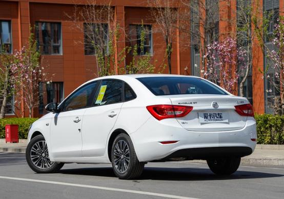 英朗1.5和明锐1.5选哪个,明锐对比速派哪个好