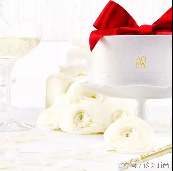 圣诞限定彩妆大推荐,2018年圣诞限量彩妆推荐