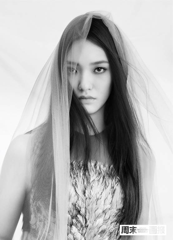 林允美妆博主试色,林允jelly眼妆