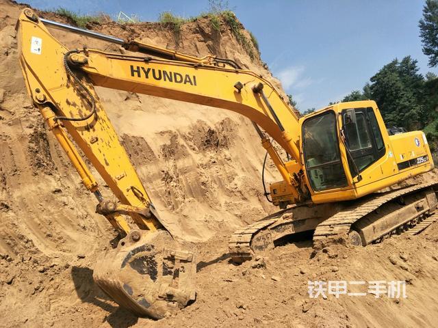 二手挖掘机排名前十名,2万左右的二手挖掘机什么牌子好