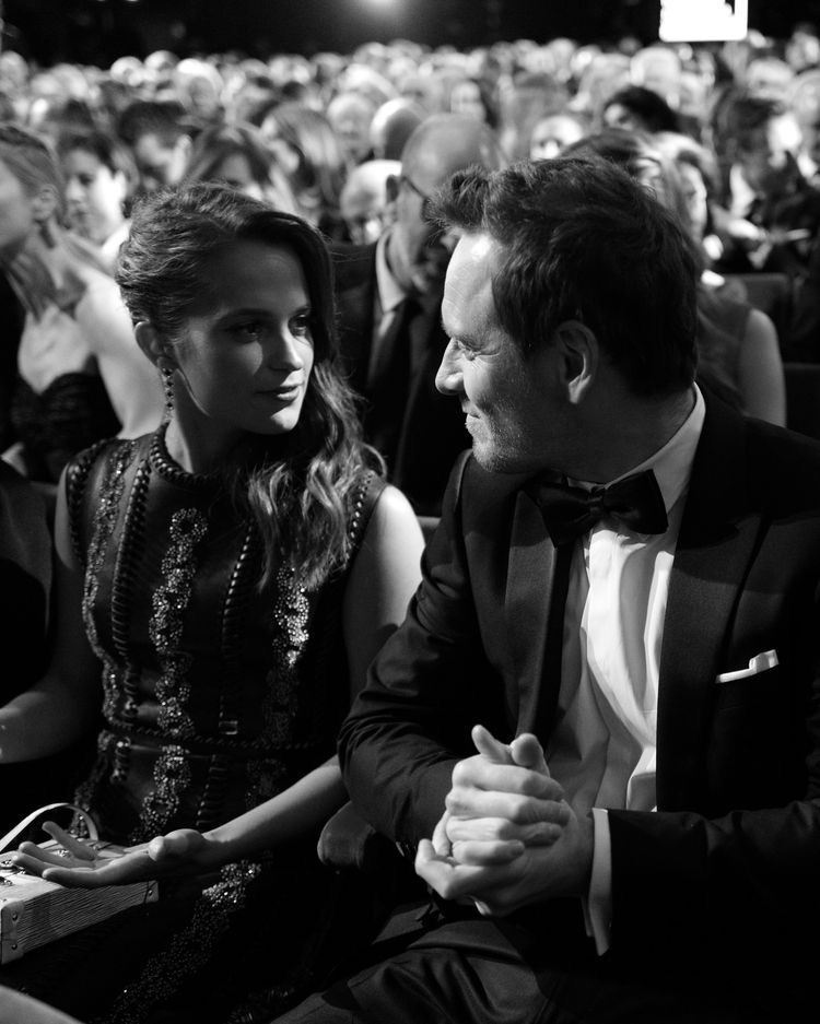 你可能需要一个新老公，万磁王迈克尔·法斯宾德近日低调成婚