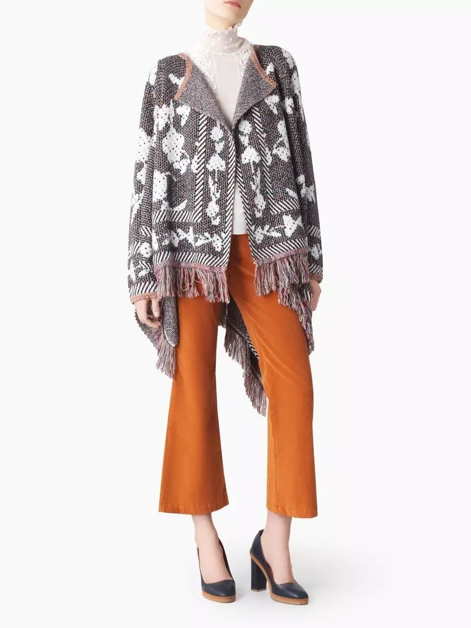 chloe和弟弟妹妹,chloe的妹妹