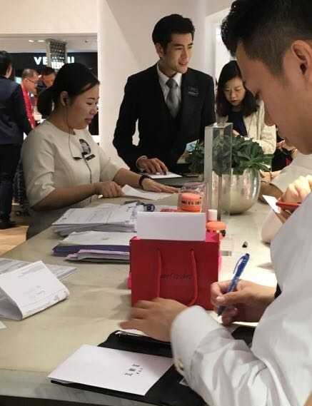 贵的口红和便宜的口红区别在哪,Dior505口红和Dior100口红区别