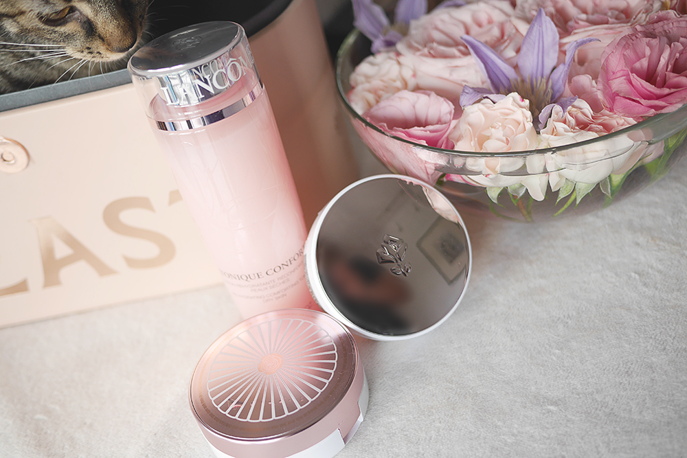 周冬雨卷发神器,周冬雨光腿神器