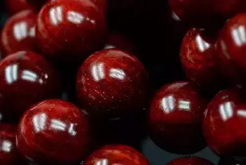 小叶紫檀手串鉴定方法,鉴定小叶紫檀手串