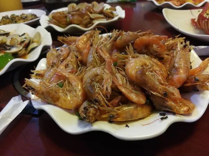 三亚看海美食攻略最值得去的地方,去三亚看海必打卡