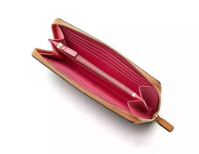 mcm韩国免税代购新款,mcm韩国免税店官网价格表