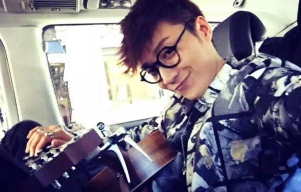 女明星最红口红,杨幂口红上百款